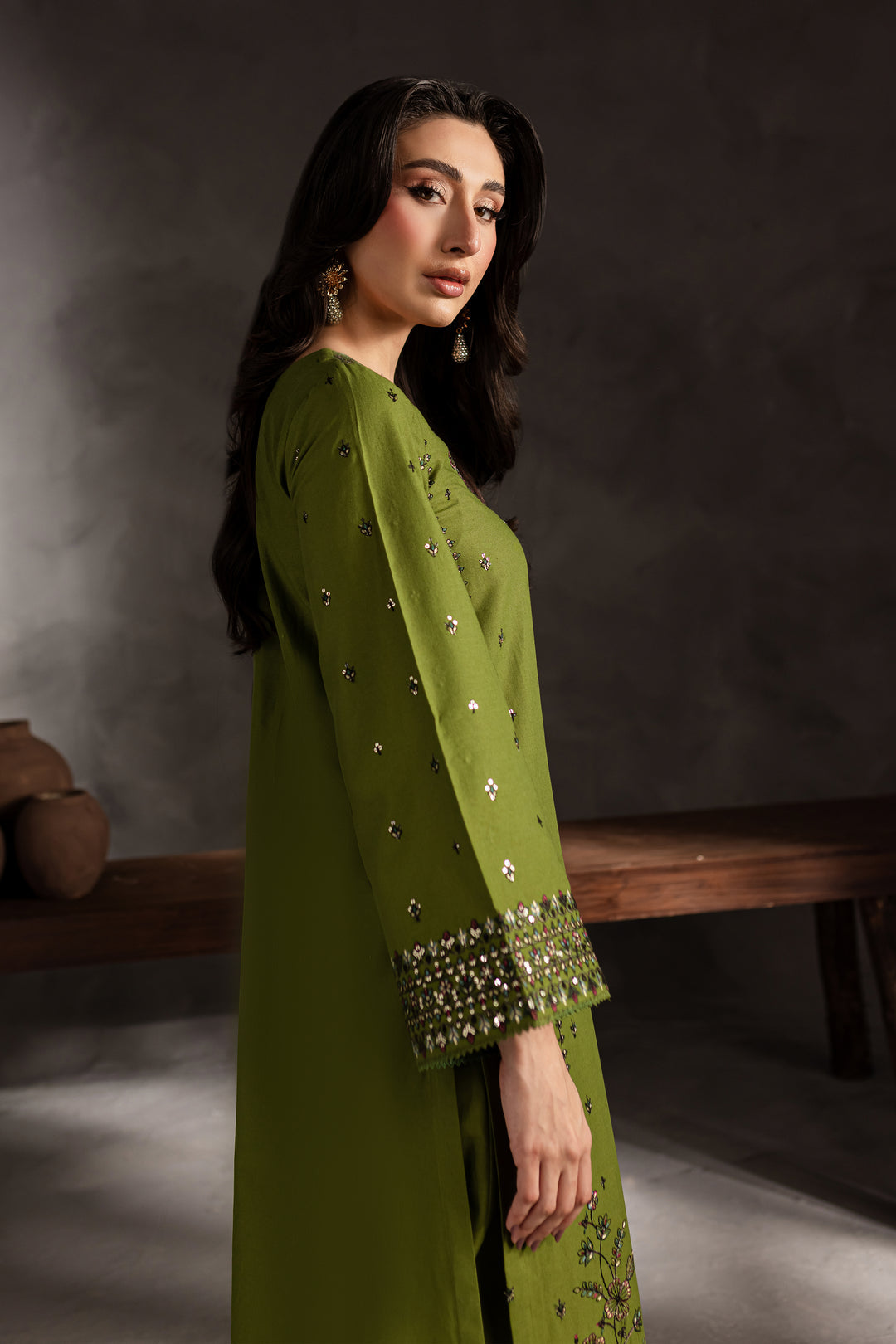 Ezzah 3Pc Lawn Embroidered