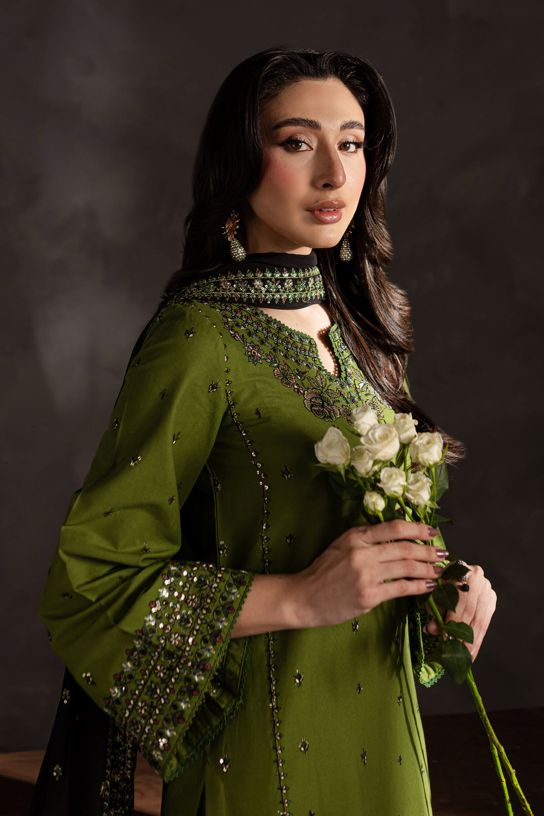 Ezzah 3Pc Lawn Embroidered