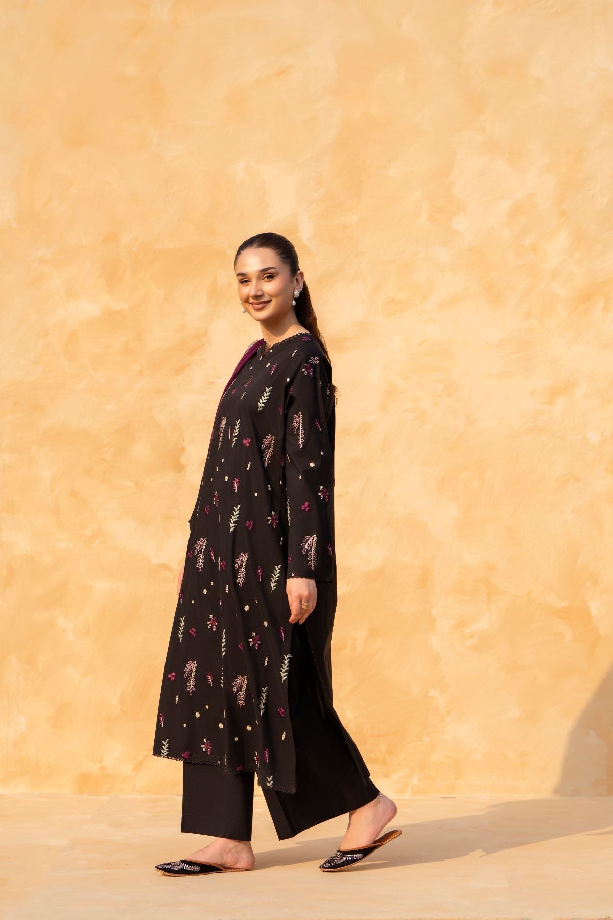 Bloom Three Piece (Embroidered Chiffon Dupatta)