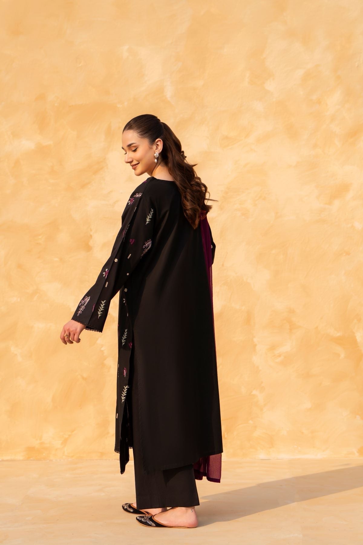 Bloom Three Piece (Embroidered Chiffon Dupatta)