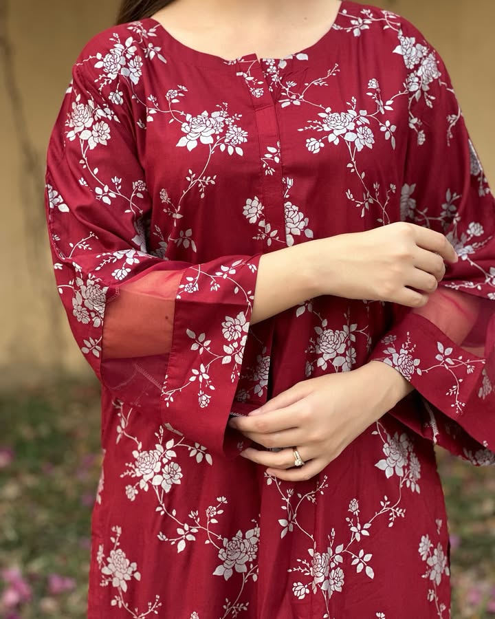 Maroon Floral